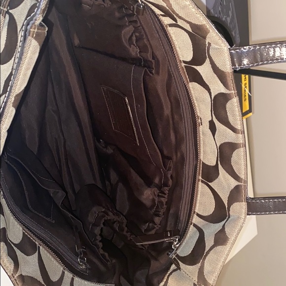 COACH diaper bag - Picture 3 of 3